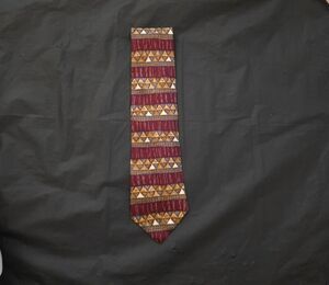 Kenneth Cole Geometric Pattern Tie in Maroon and Gold